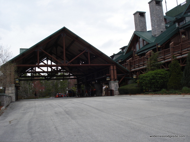 Porte Cochere